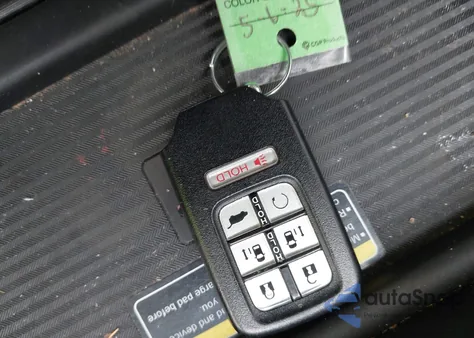 2023 Honda Odyssey Elite z USA, uszkodzony, nr VIN 5FNRL6H92PB021951